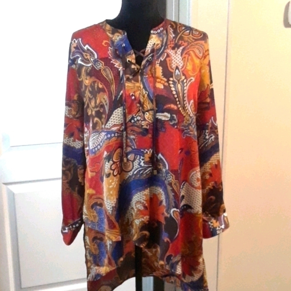𝅺CHICO'S Asymmetrical Tunic Size 1 (M/8)